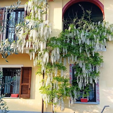 La Casa Dei Masue' Pension Alba  Buitenkant foto