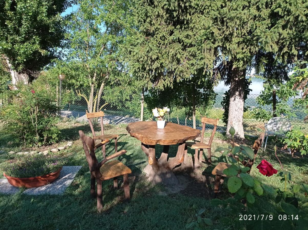 La Casa Dei Masue' Pension Alba  Buitenkant foto